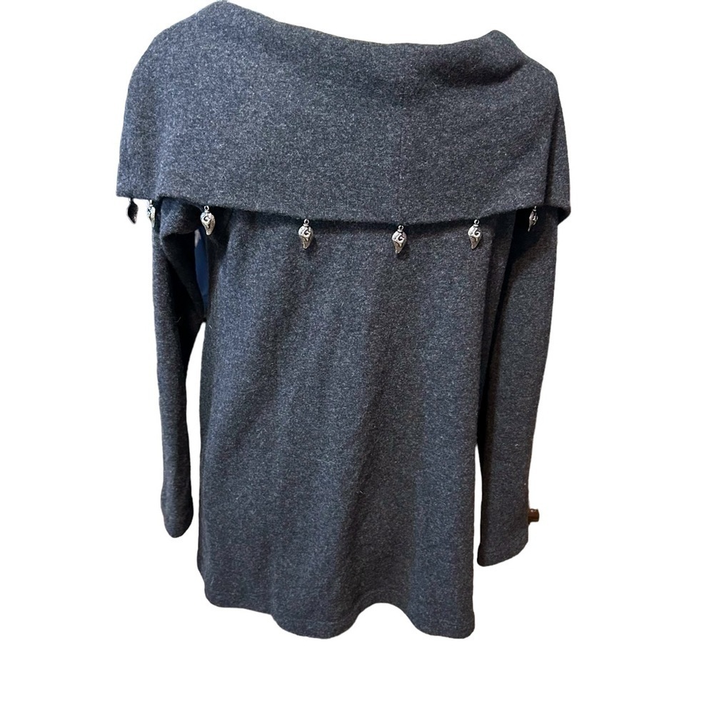 Extravert by Ritva Kariniemi 100% Lambswool Cowl Neck Ebelished Gray Sweater M/L